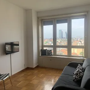 https://appartamento-con-vista-su-milano.it-lombardy.com